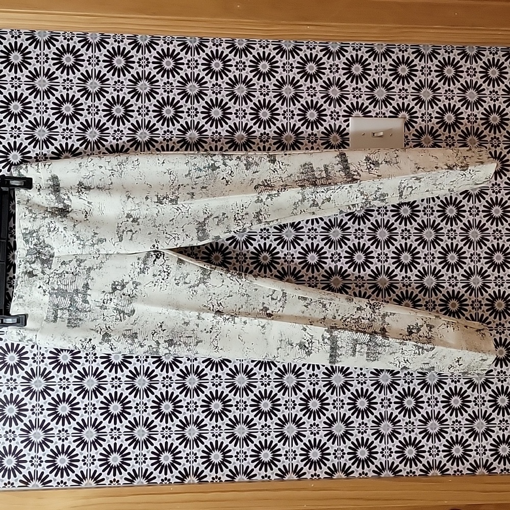 Sz 6 Insight Leggings
